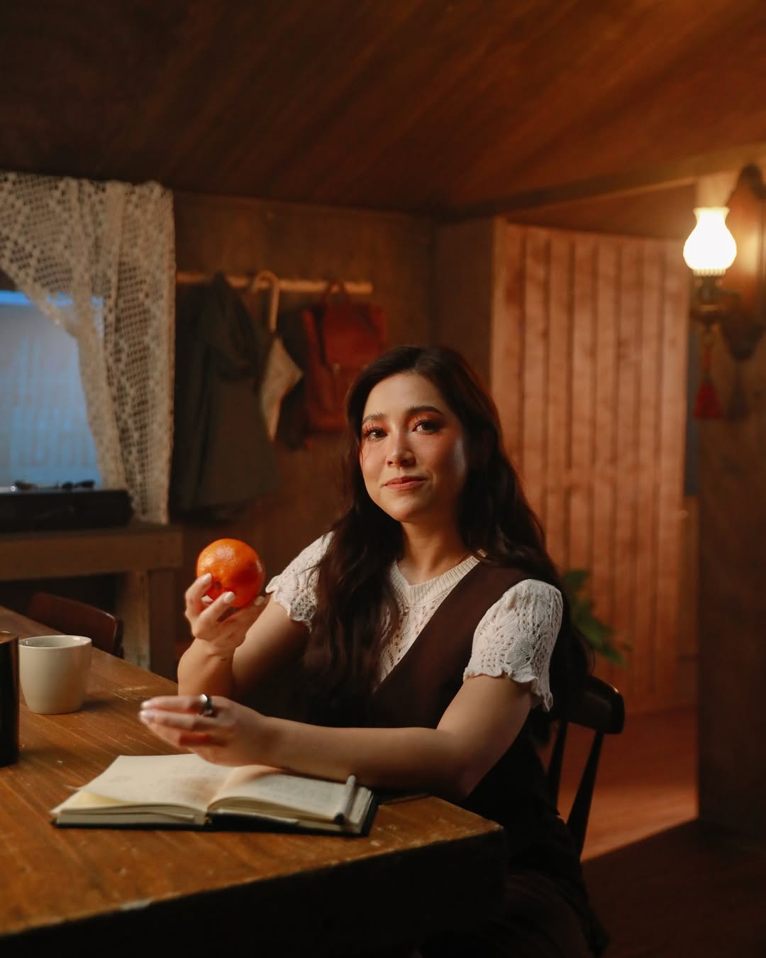 @moiradelatorre featuring @johnoydanao for Papahiram MV, August 2024
Composed by @rinzruiz
Directed by @bdmariategue
Produced by @ajlumampao
Production Manager: Darla Da Jose
Assistant Director: @camelaragona
Director of Photography: @_____choicey
Production Designer: @justine_arcegabumanlag
MUA: @theresa_padin
Hairstylist: @arveeyadao
Stylist: @icavillanueva @ces.toxx
@starmusicph @equinoxmanila @aorphilippines @aputurephilippines
Photos by @kieffercarrascal
Assisted by @angeldurnn
thank you for the opportunity, moi! 🤍