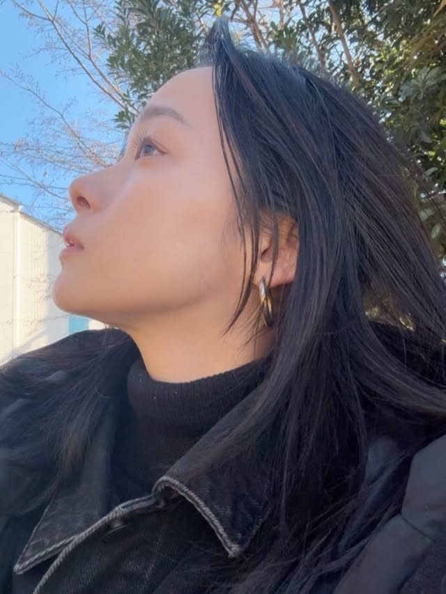 もう上半期おわる〜っ
ということで載っけていないあれこれ。
1.2.最近前髪切ったので見納め
3.4.撮影のオフショット📸
5.初さわやか🫠マタイキタイ
6.7.ボードゲーム楽しい(推しは肉カルタ)
8.久々あえたひみ子(友人に恵まれている幸)
9.10尊い。🐈
