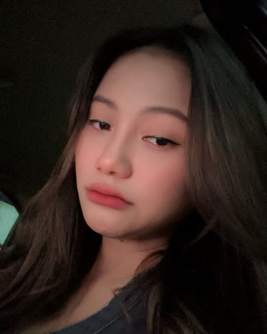 Ngga nyangka sihh dikecewain sama orang yg paling aku percaya😇🥲