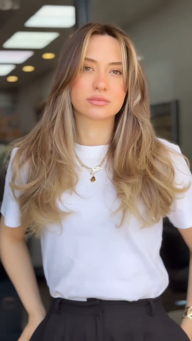 ✂️ Erdal Alp Kuaför | Saçlarınızda Sanatı Keşfedin 💇♀️
📍 Bahçeşehir, İstanbul’un Kalbinde Benzersiz Bir Deneyim
📞 Rezervasyon için: 0212.669.77.39 / 40
🏠 Bahçeşehir 2.Kısım, Barış Sokak, Şelale Caddesi, Park Çarşı D:1/c
Biz, her bir müşterimizin kendine özgü güzelliğini ortaya çıkarmak için sanat ve tutkuyu birleştiriyoruz. İster yenilikçi bir kesim, ister klasik bir stil arayışında olun, Erdal Alp Kuaför size ve saçlarınıza hak ettiği özeni gösteriyor. Bahçeşehir’in en seçkin sokaklarında, unutulmaz bir kuaför deneyimi için sizleri bekliyoruz.
🔖 #ErdalAlpKuaför #BahçeşehirKuaför #İstanbulKuaför