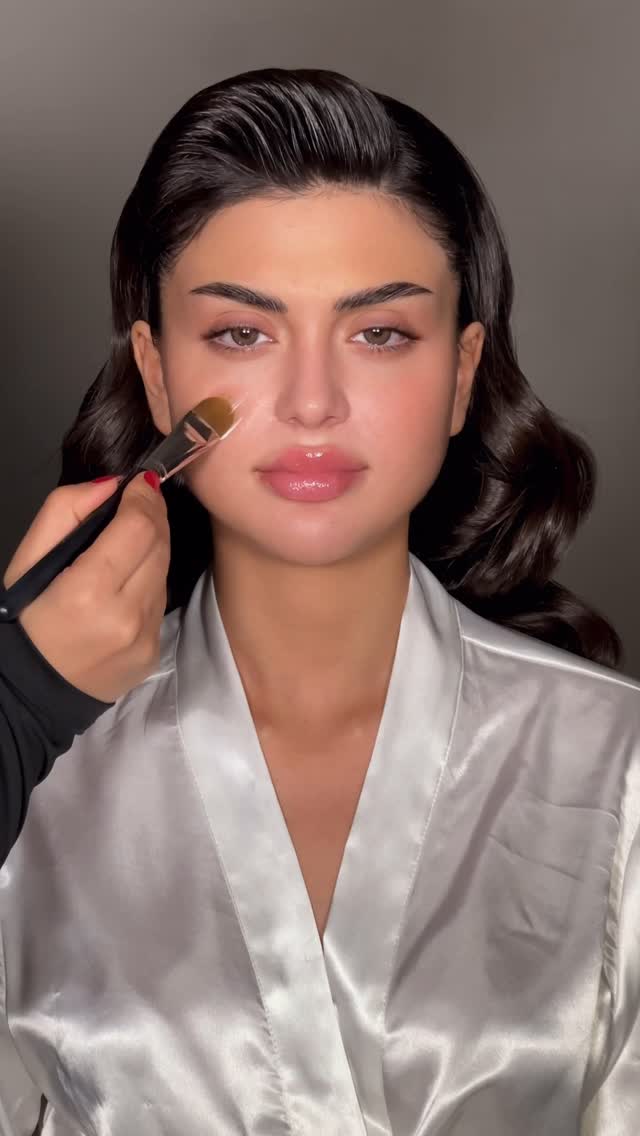 Bridal look 🪄✨
الميكب من شغلي
المصورة المبدعة @gh.tutorials
المصففة الجميلة @hair_stylis.hala
المودل @primalucemodelssa