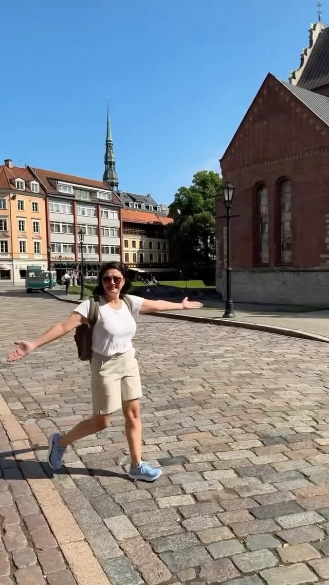 Yepyeni bi yer görünce çok mutlu oluyorum naabıyım😜 kısa Letonya turu yapın sizde🤗
#riga #latvia