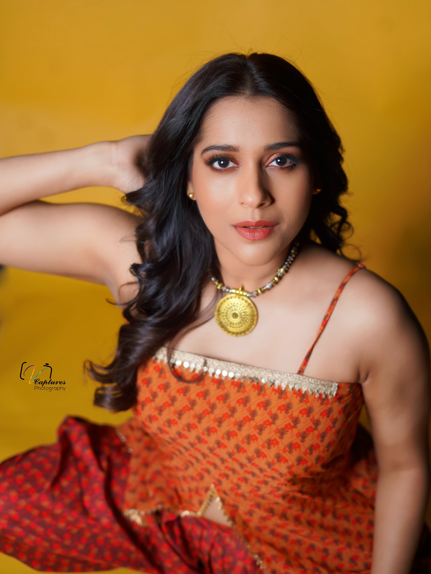Feeling orange-tastic today
🍊🍊🍊🍊🍊🍊🍊🍊🍊
P.c @v_capturesphotography
Outfit @varahi_couture
#rashmigautam #RashmiGautam #orange #fusionwear #summer #orangeisthenewblack