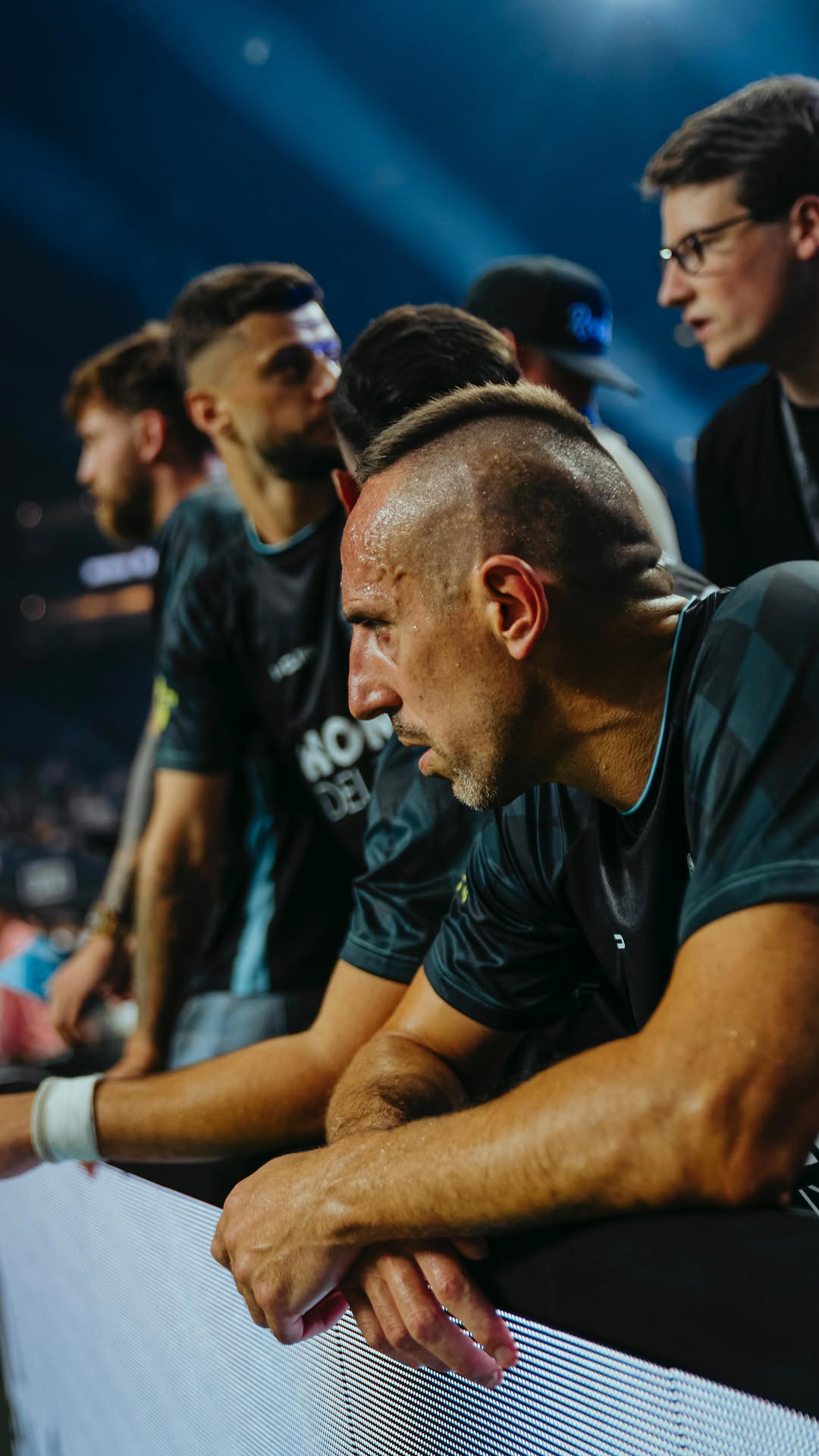 Le 𝘮𝘢𝘦𝘴𝘵𝘳𝘰 @franckribery7 in Aktion🇫🇷✨
#TheIconLeague