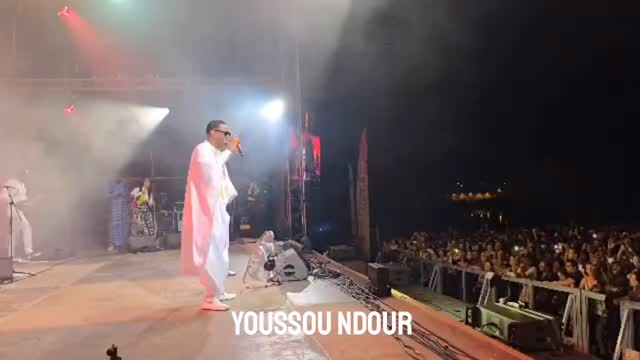 Merci au public de Toulouse, vous étiez époustouflants !
#YoussouNdour #nouvelalbum #éclairerlemonde