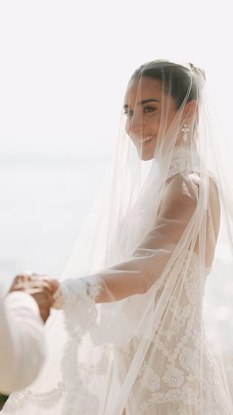 A love story we’ll always hold close.
We had the pleasure of capturing Amina Khalil & Ahmed Zaatar’s wedding in Athens, Greece. Here’s a glimpse at their forever 🤍🇬🇷