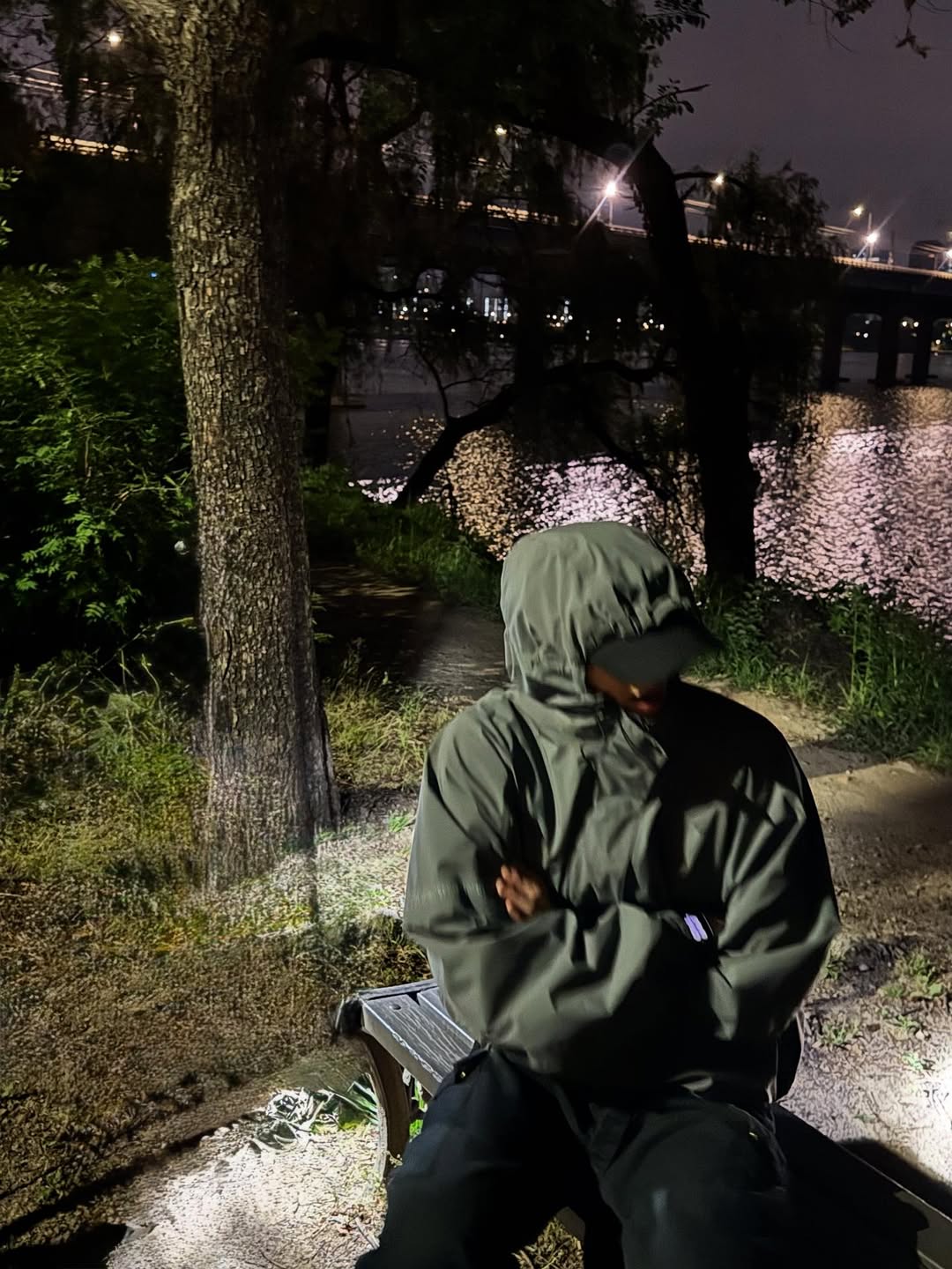 장마 오기전에 언능 산책해요 🌙