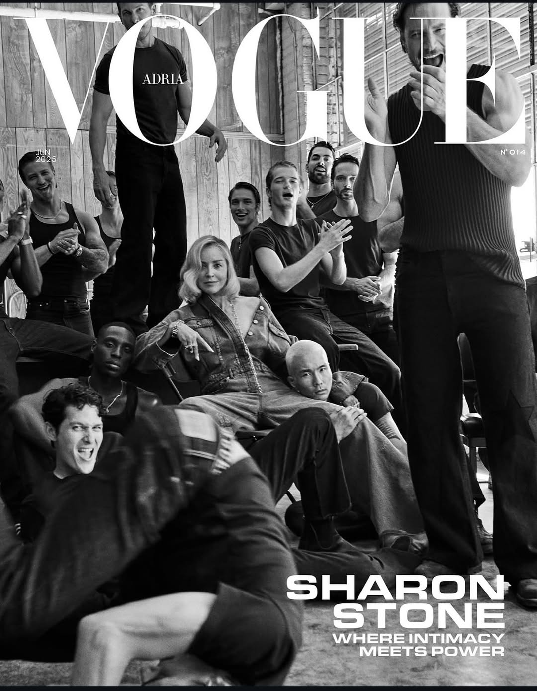 I’m deeply grateful for the incredible opportunity to shoot with @voguemagazine @vogue.adria and the iconic @sharonstone ❤️✨🎉
Also @gabrielaubry , Super Male Model
#model #modelingshoot #cover #covermodel
Photographer @branislavsimoncik