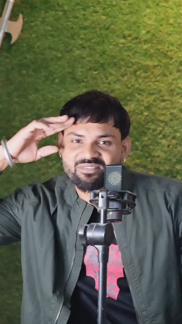 Which one is better ?
#trending #viral #trendingreels #singer #singing #haryana #akashdixit