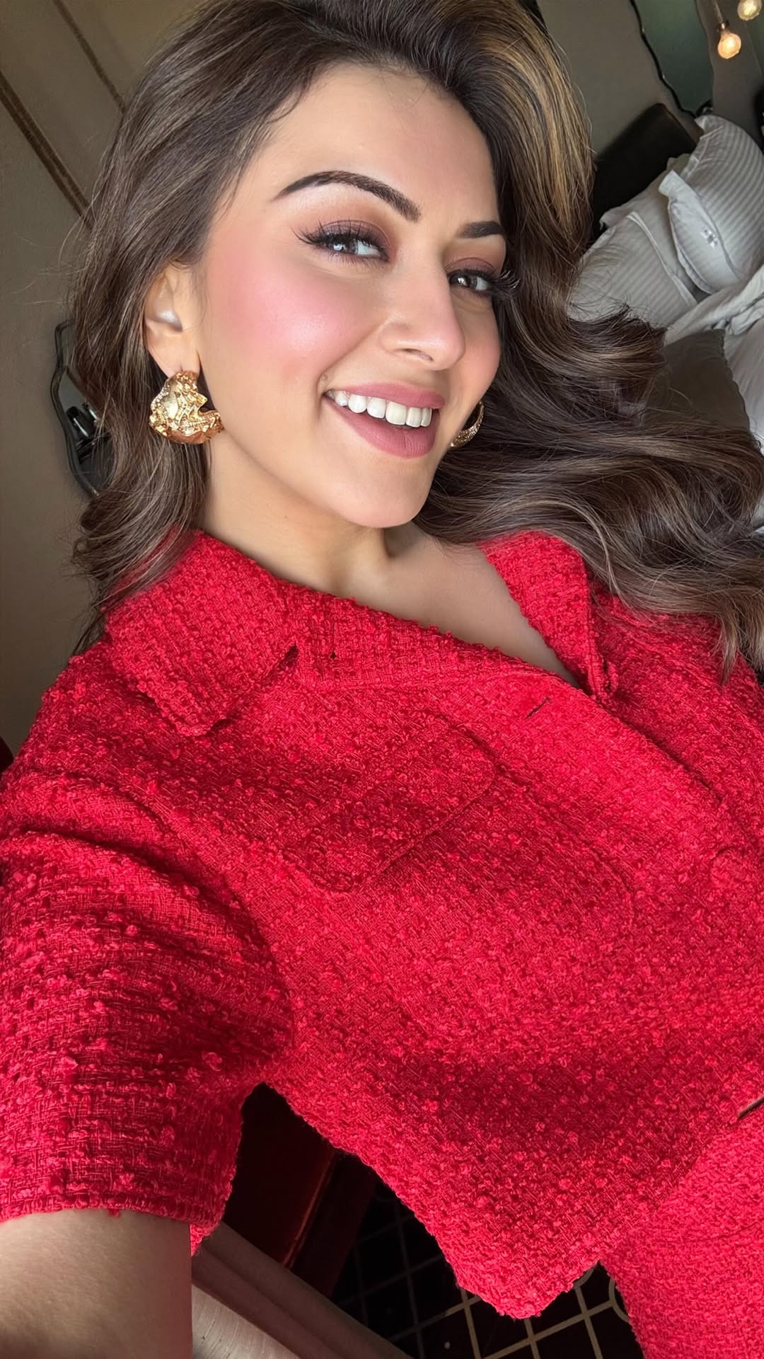 Had an amazing time inaugurating the Phoenix Shopping Festival at Phoenix Marketcity & Palladium, Chennai! 🛍️✨
Enjoy Flat 50% OFF on your favourite brands and be part of the style celebration.
Honoured to host the ThreadX Fashion Conclave — where luxury meets culture in a beautiful blend of fashion, elegance, and experience. 💫👗
#PhoenixShoppingFestival #HansikaMotwani #PSF #ThreadXConclave #ChennaiStyle #Flat50Off #LuxuryMeetsCulture #PhoenixMarketcityChennai #PalladiumChennai #StyleCelebration #FashionAndBeyond