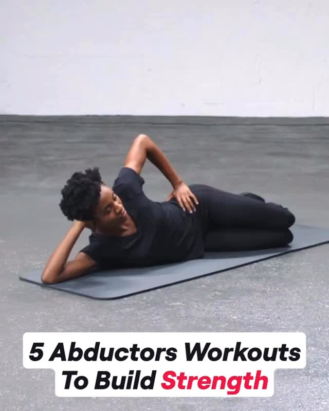 Strengthen your stride with a workout that targets your hips. Hip abductors are the key players in balance, mobility, and lower-body power, and an important muscle group to prioritize as we age. Here’s a quick power session that focuses on abductor strengthening while supporting flexibility and movement, stability for lifts, and overall strength. 💪
Top 5 Abductor Workouts to Build Strength ⬇️
🔷Cable Hip Abduction 8 reps x 3 sets*
🔷Side Leg Raises 8 reps x 4 sets
🔷Clam 8 reps x 4 sets
🔷Mini Loop Band Lateral Walk 8 reps x 4 sets
🔷Dumbbell Fire Hydrant Circle 8 reps x 3 sets*
*Train safely: Choose a comfortable weight for this exercise or let Fitbod make weight recommendations for you.
Every rep supports the way you walk, run, and train. Ready to train smarter? Let’s move. 🔥
#StrengthTraining #HipWorkout #fitbod #fitness #fitbodapp #legday