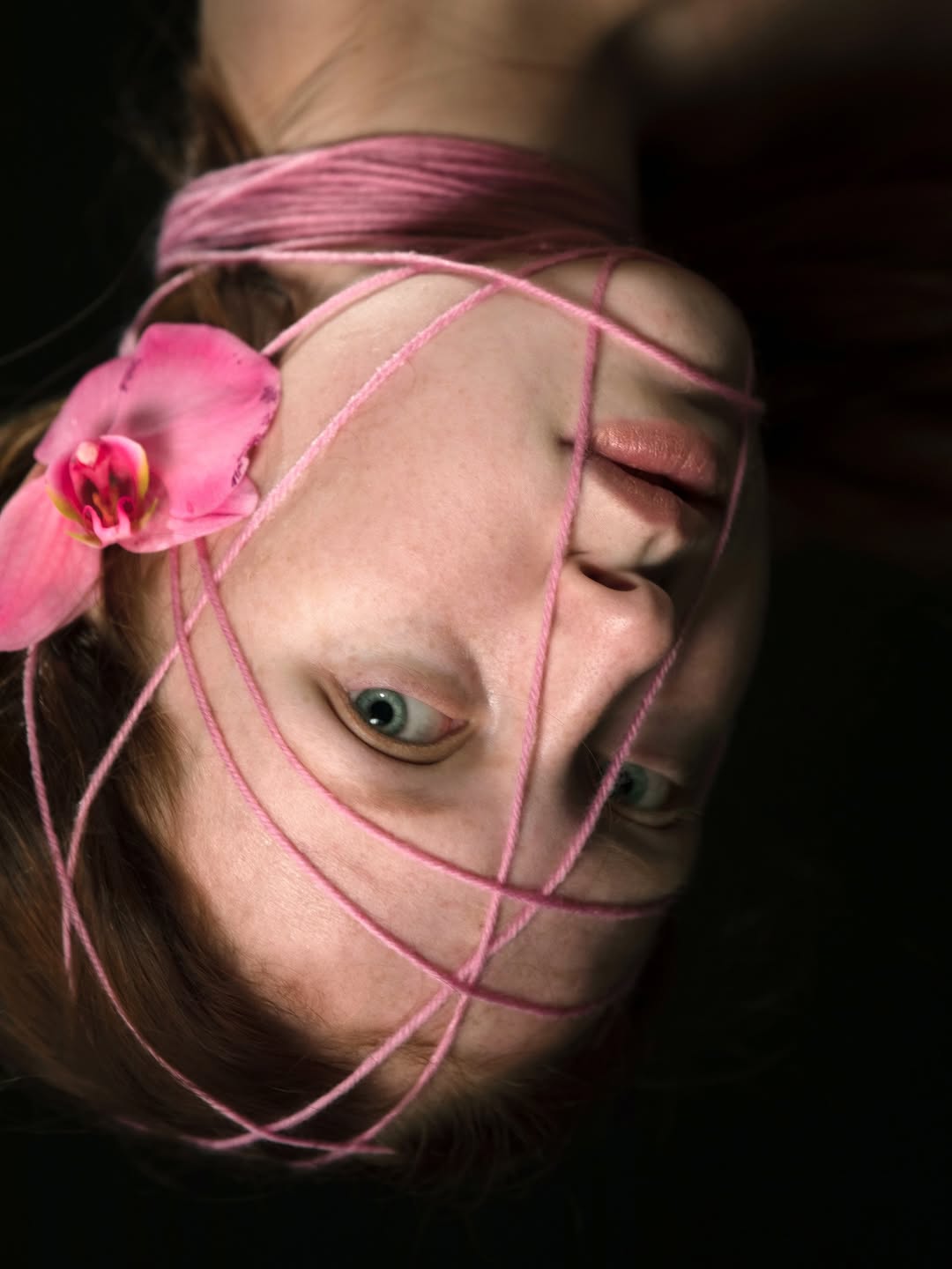 Life might feel upside down sometimes,
but thereโs still beauty to see.
Shift your view, thereโs always something good.
@liana.vision
@emily_cole_
#fineart #fineartphotography #fineartist #gallery #losangeles #vogue #vogueitalia