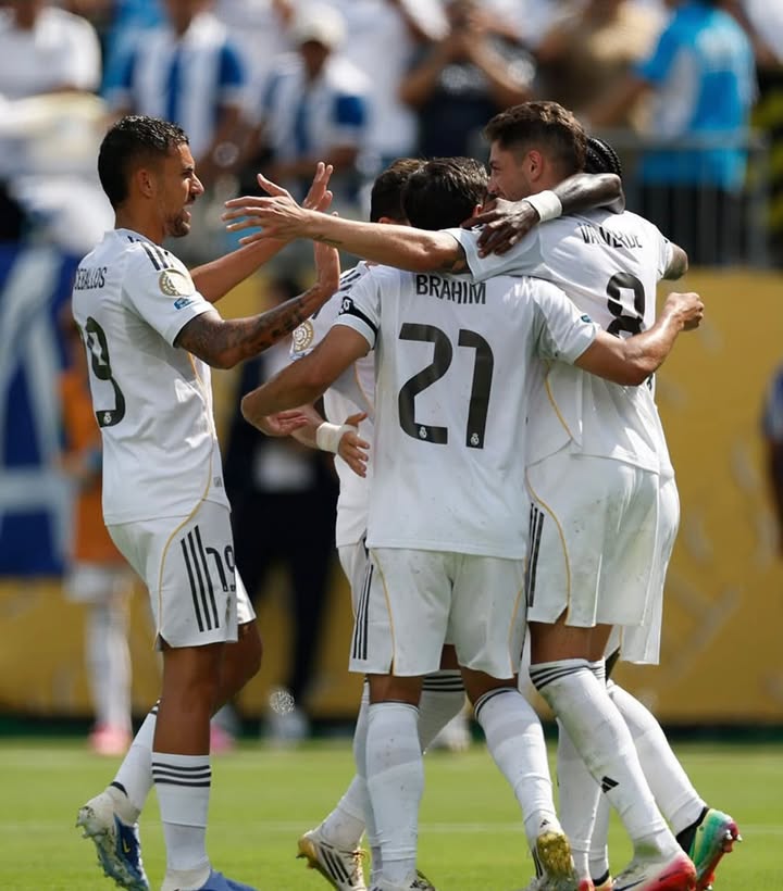 Importante victoria la de hoy. Increíble compromiso del equipo. Juntos somos más fuertes🤍⚽️🍍