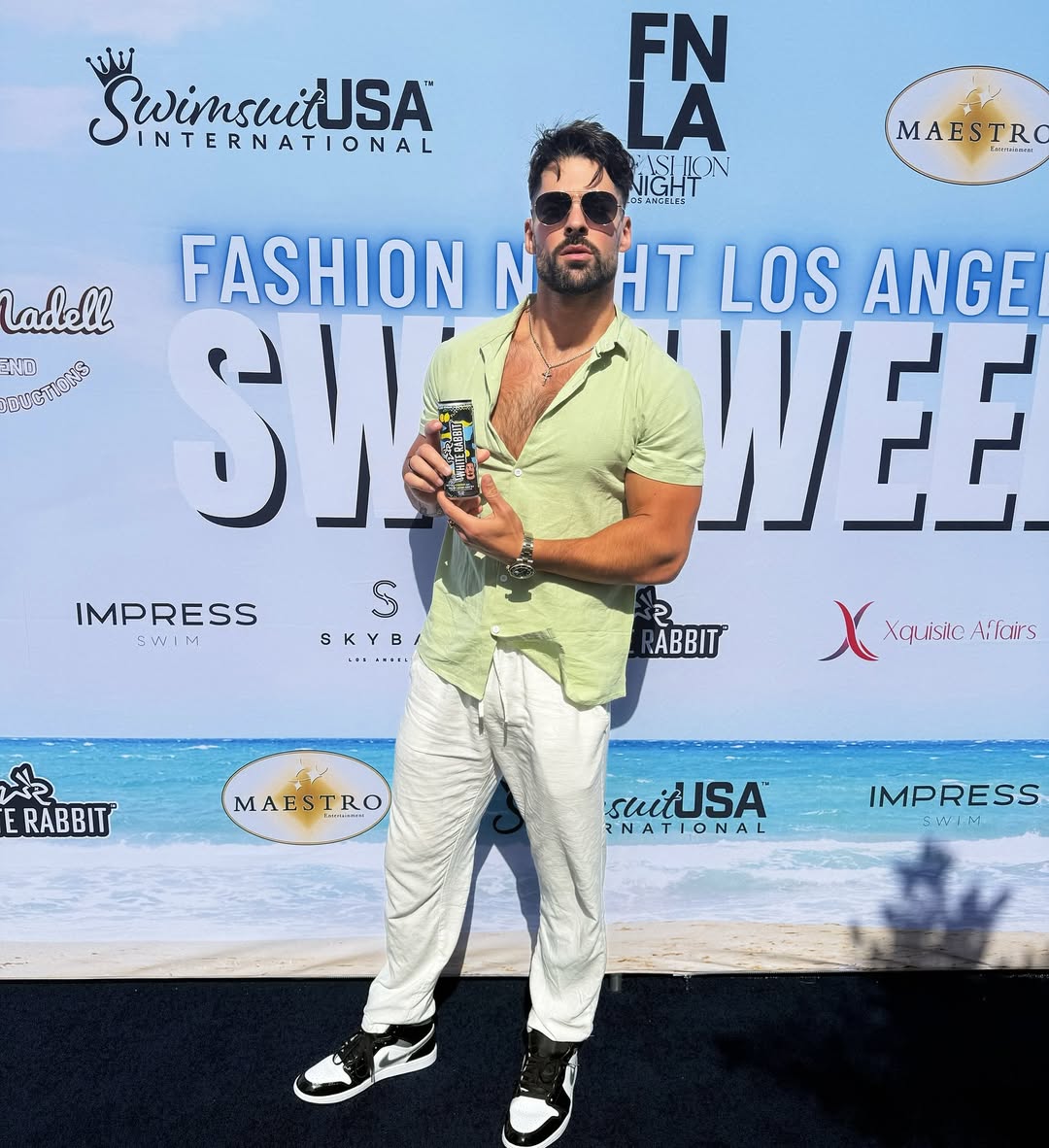Thanks for inviting me @white.rabbit.energy
What a great day around beautiful souls
To watch @swimsuitusa ✨💕❤️
Photographer : @killerwhalephotography 📸
Fun times with my friend
@dallasanselmo
@weekendcowboyphotography
Congratulations to @white.rabbit.energy
@maestroentla
@chris.whalley2
Fun times ❤️✨💕
Thanks @skybarla
This summer will be crazy❤️✨🔥