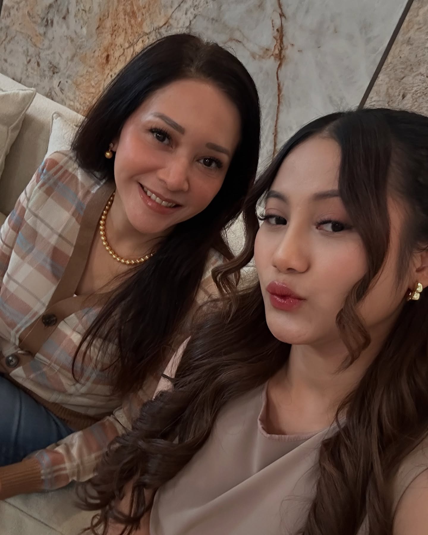 Bakal ada apa nihh ya bareng Bunda Cantikku @maiaestiantyreal😍 Tungguin yahhh gengsss‼️✨