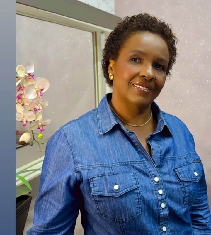 Pele negra sempre por aqui obrigado pela preferência! Especialista em maquiagem pele negra ! @sueli_araujoooo