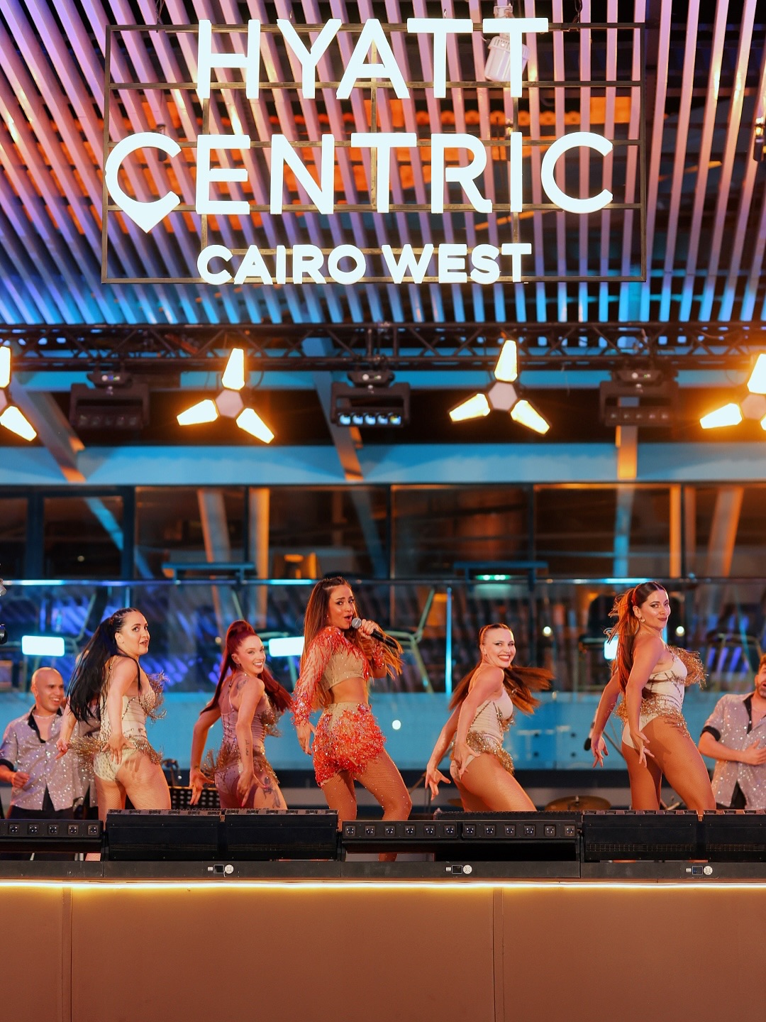 A night to remember at the grand opening of @hyattcentriccairowest ✨
Special thanks to @khaledkagii for these beautiful shots! 📸
#nojoom_support #cairo #egypt #liveperformance #onstage #stagevibes #eventhighlights #cairoevents #hyattcentric #luxuryevents #danceperformance #carolinaksinger