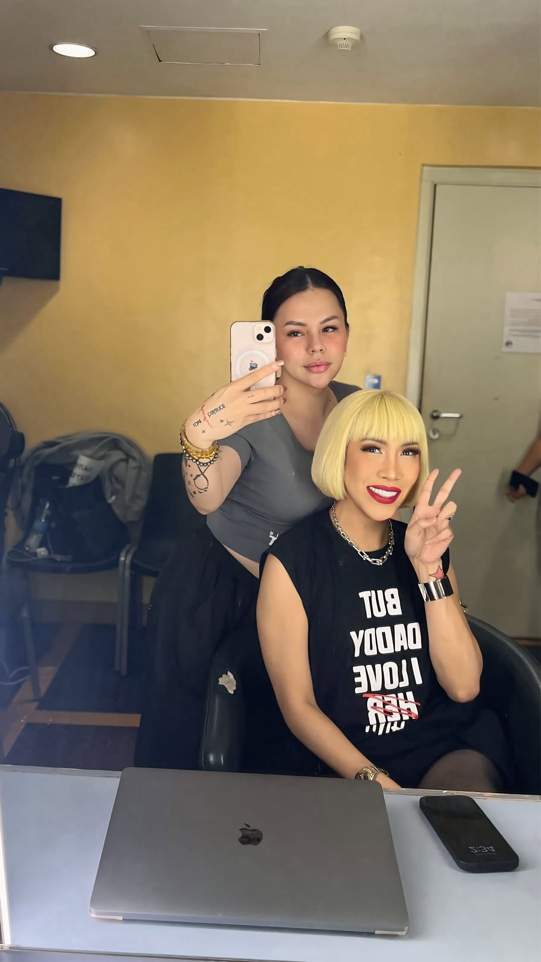 Hair for Mother Vice using @babylissph ✨
Asssited @angkleng_4u
#hairbyjuliafresh #juliafresh #babyliss #babylisspro #viceganda