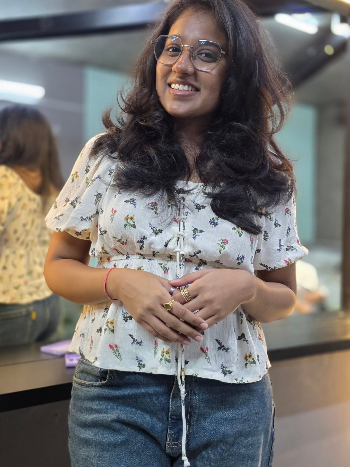 Fresh haircut fresh look✨️
Haircut- @chandulorealofficial
#hairlove #haircut #janhaviyerram #explorepage #fypシ