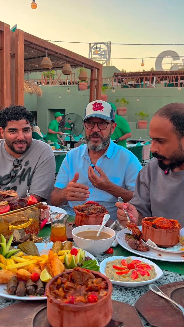تجربة مطعم الفنان اشرف عبدالباقي (طنط) في الساحل 🌊🏖️