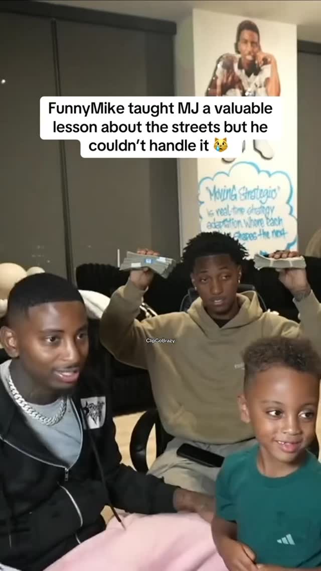Lmaooo they ain’t giving u a hug either 😂😂😂😂