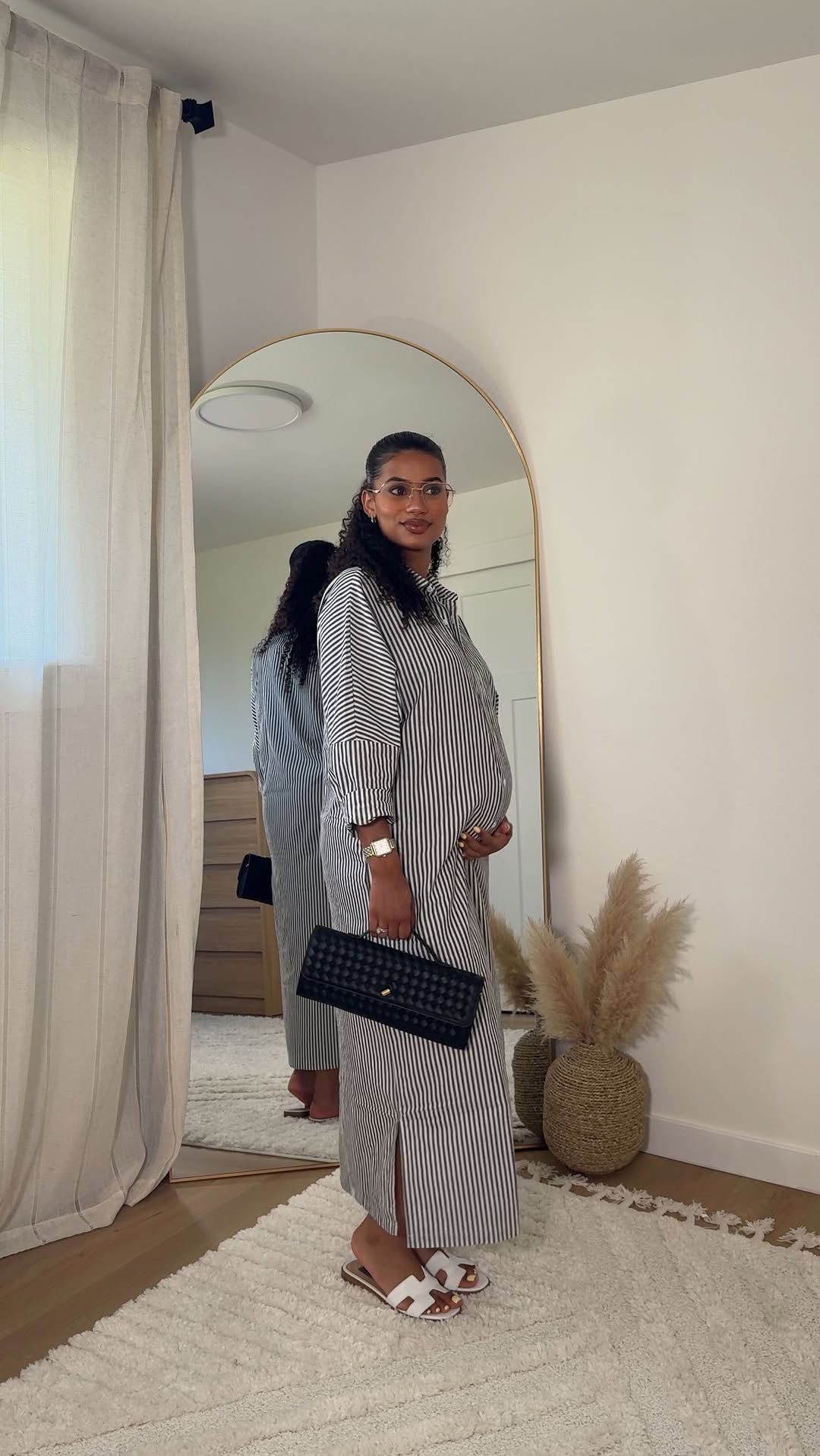 Going one size up & finding quality fabric has changed my life this pregnancy😂
#outfitinspo #pregnancy #relatable #28weekspregnant #momreels #fashioninspo