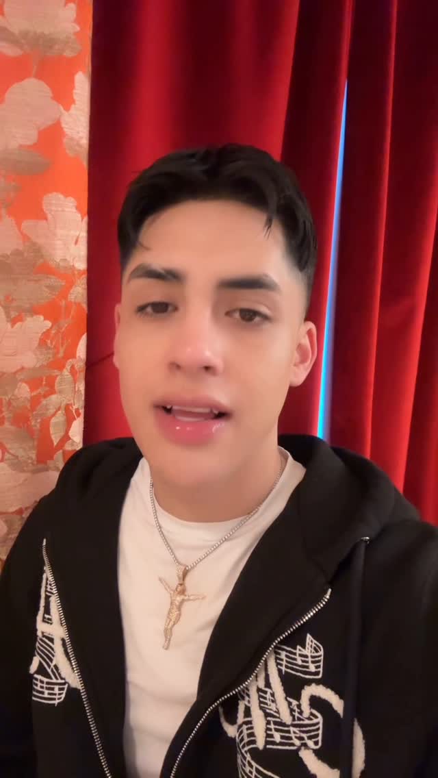 #MAYBACH OUT NOW!!!!⚔️🤴🏻🔥
Comenta Cuál Es Tu Fav Del Disco Los Estoy Leyendo👇🏻👁️🔺
#Apocalipsis #CrisMJ #ElMasKeSuena #PakSepa