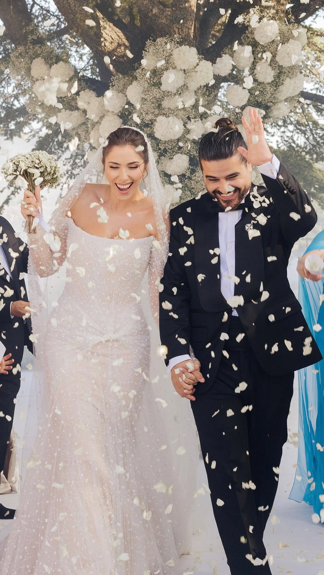 1 year ago ❤️ حبيبي وبس
#OurWeddingAnniversary