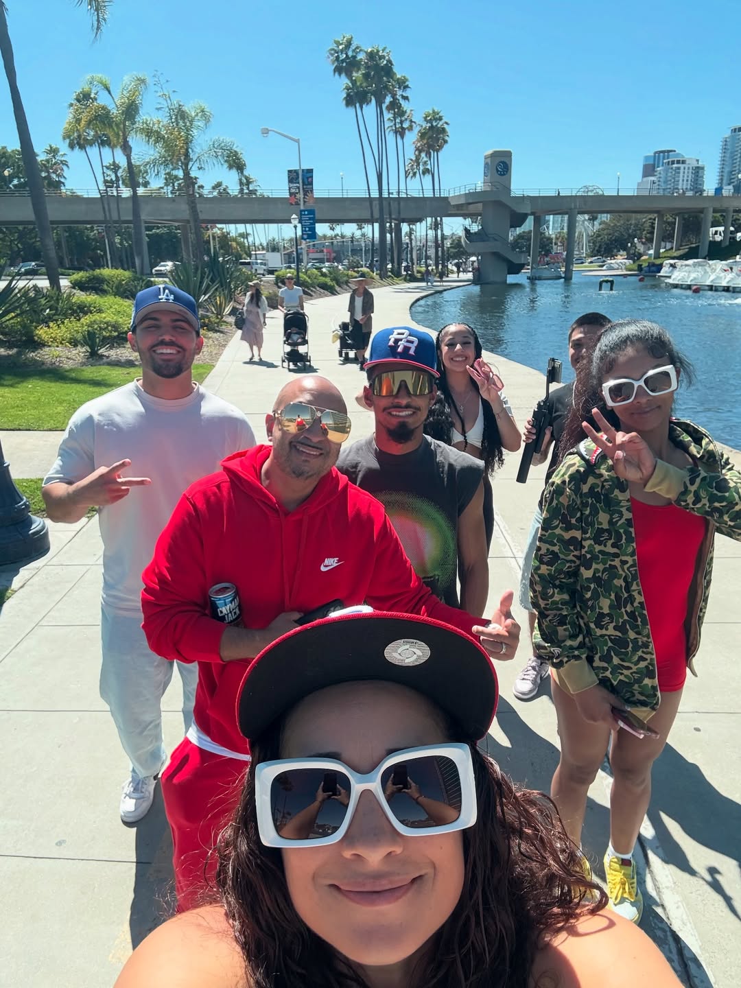 Puerto Rican Festival with the fam! A family that has fun together WINS TOGETHER!!! AINT NO PARTY LIKE A NEWMAN PARTY PERIODT🔥THENEWMANS #STAYLIT 🔥🔥🔥🇵🇷🇵🇷🇵🇷