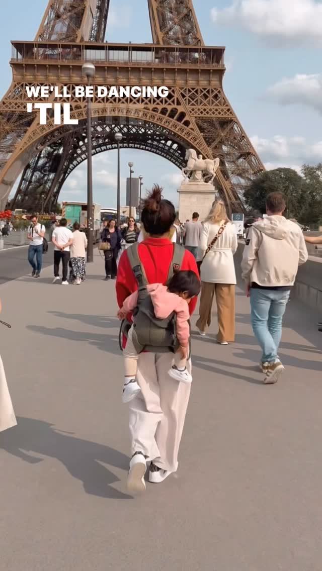 A Parisian Stroll 🦘
#love #ilaidiaries #travel #adventure