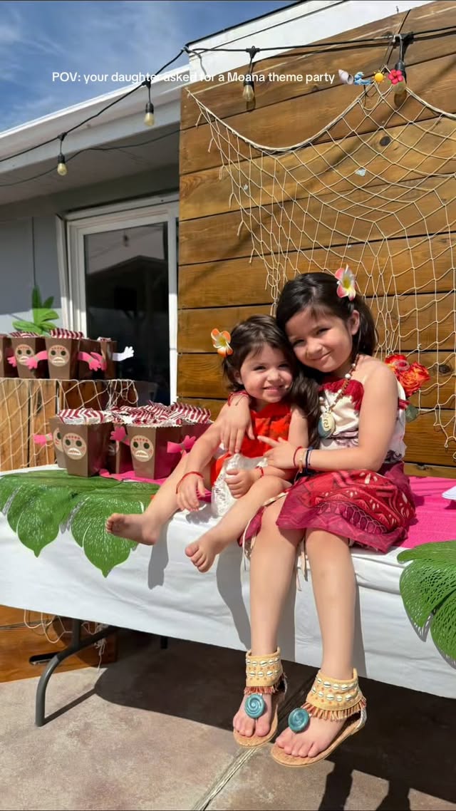 DIY Moana Theme Party 🌺🐚☀️🌊
#moana #moanatheme #moanathemeparty #daughters5thbirthday
#fifthbirthdayparty #moanaparty #diymoanaparty #daughtersparty