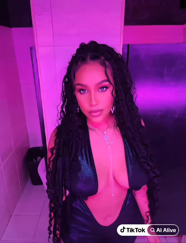 Playing with Ai Live on Tik tok 😍
Should I do more ?!?