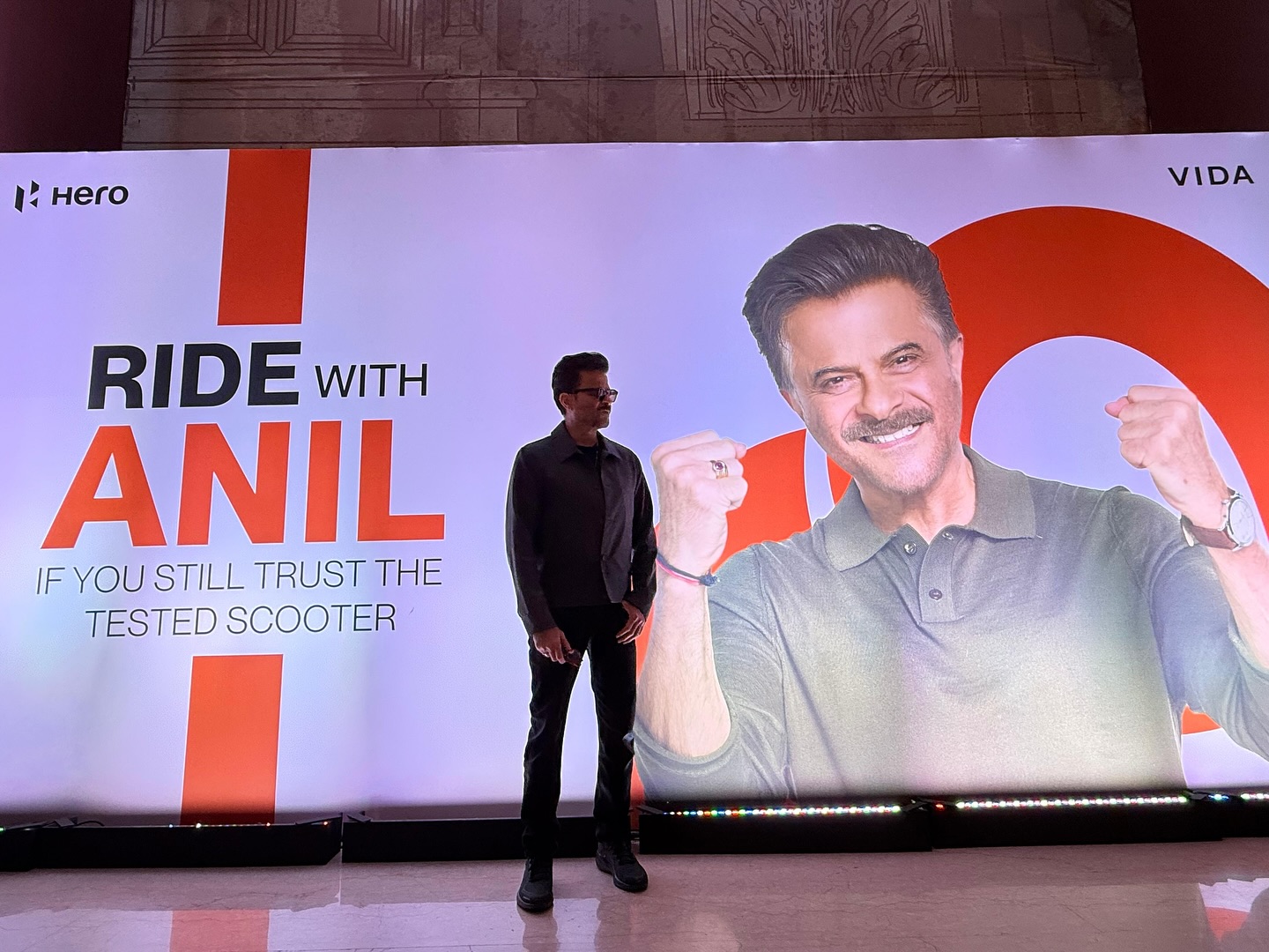 What a launch!
Unveiled the brand-new VIDA VX2 in Delhi with @vidaworldofficial and @heromotocorp —
Built for the future, backed by trust.
Excited to see India ride into a smarter, greener tomorrow.