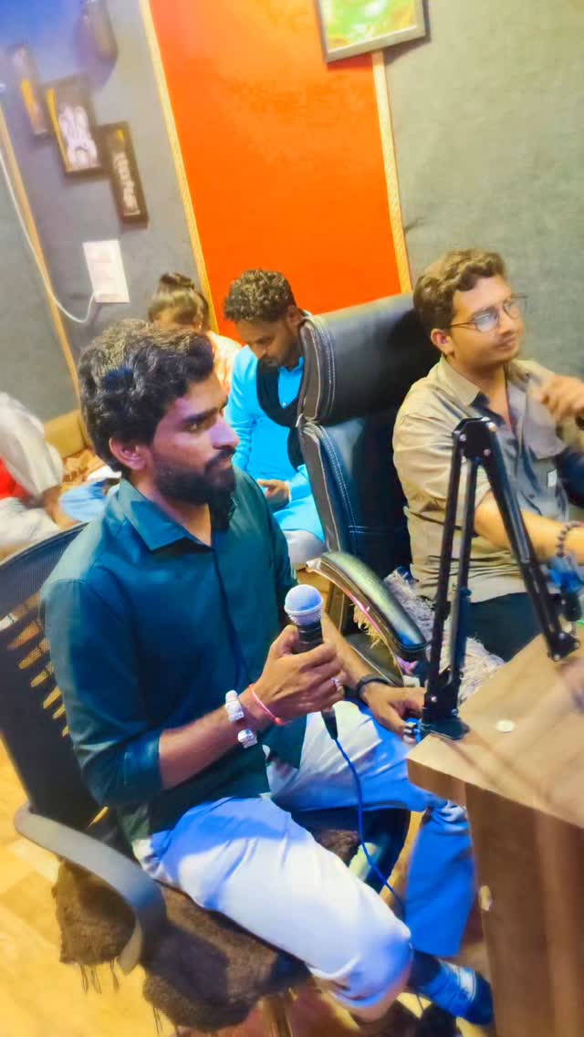 તમે અમાનત છો મારી.....
#instagood #instagram #reels #vairal #reelsinstagram #instagramreels #newsong #india