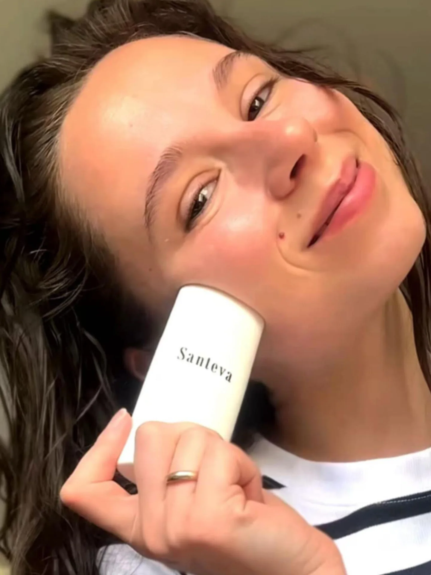 Sunscreen that protects AND brightens? Yes, it exists—meet our Brightening Sunscreen, your new skin essential. 💛
Why you'll love it:
• 🌿 Organically formulated for safe, skin-loving protection
• 🕒 12-hour shield from harmful UVA/UVB rays
• ✨ Brightens skin while preventing dark spots and wrinkles
👉 Keep your glow protected—shop now at santeva.com!
#santeva #santevabeauty #organicskincare #skinbrightening #hyperpigmentation #crueltyfree