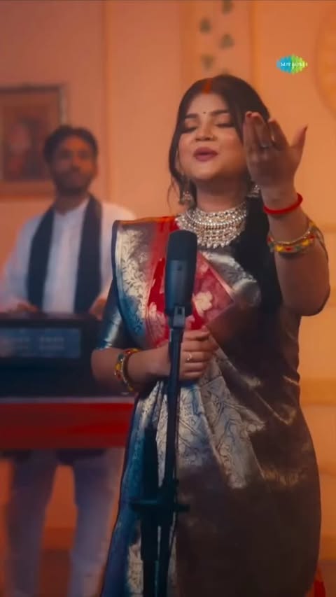 पूरा भजन "Saregama bhakti" Youtube Channel पर ज़रूर सुने 😊🙏