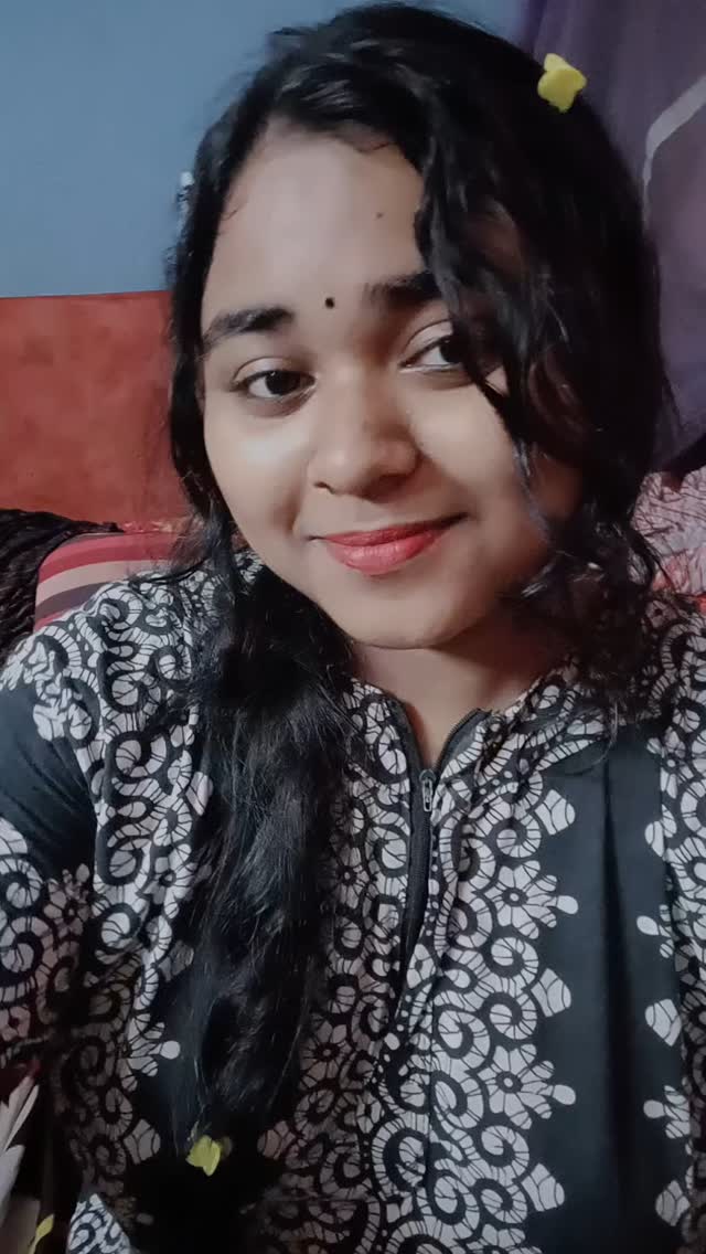 Hori name par koro tori🙌🙌
.
.
.
#madhumitaacharya #beautyqueenmadhu #trending #madhumitaacharyavlog #bankura