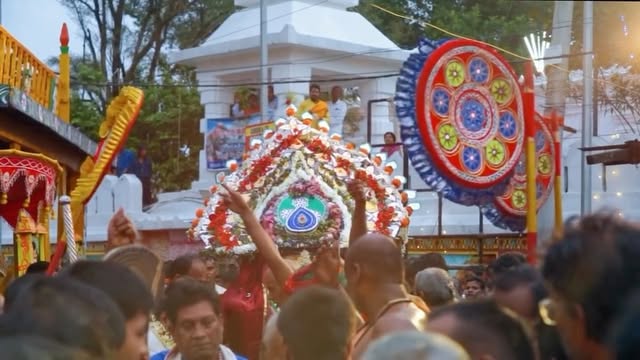 Mayurbhanj Rath Yatra isn’t just a festival—it’s a heritage story in motion.
Baripada in Odisha is home to the iconic Jagannath Temple Baripada, built in 1575 by HH Maharaja Baidyanath Bhanj after being denied entry into Puri’s temple. Known as the Second Shreekhetra of Odisha, this temple is an architectural gem carved from laterite, wrapped in myths and ancient deities.
But what makes the Mayurbhanj Rath Yatra unique?
The 12-wheeled chariot of Goddess Subhadra is pulled only by women—a tradition started in 1975 that continues with growing pride.
Here, the Rath Yatra spans three days, allowing travelers to witness every ritual, every pull, every story unfold slowly. The giant wooden chariots—crafted with the same precision that once defined Mayurbhanj’s legendary archers—roll through the streets like poetry.
This isn’t just a festival. It’s a living history.
If you’re seeking hidden heritage, temple tales, and powerful women-led traditions—Mayurbhanj is calling.
Save this for your next India trip 🇮🇳
Mayurbhanj is 4 hours from Kolkata, Bhubaneshwar and Ranchi Airport.
#MayurbhanjRathYatra #JagannathTempleBaripada #HeritageTravel #WomenOfMayurbhanj #OdishaTemples #CulturalTravel #FestivalVibes #HiddenIndia #IncredibleIndia #TempleTales #SpiritualOdyssey #RathYatra #Baripada #IndiaTravel #FestivalTravel #TravelGaze #rathyatra #rathyatra2025 #purirathyatra #puri #orissa #purirathyatra #puridham #jagannath #jagannathrathyatra