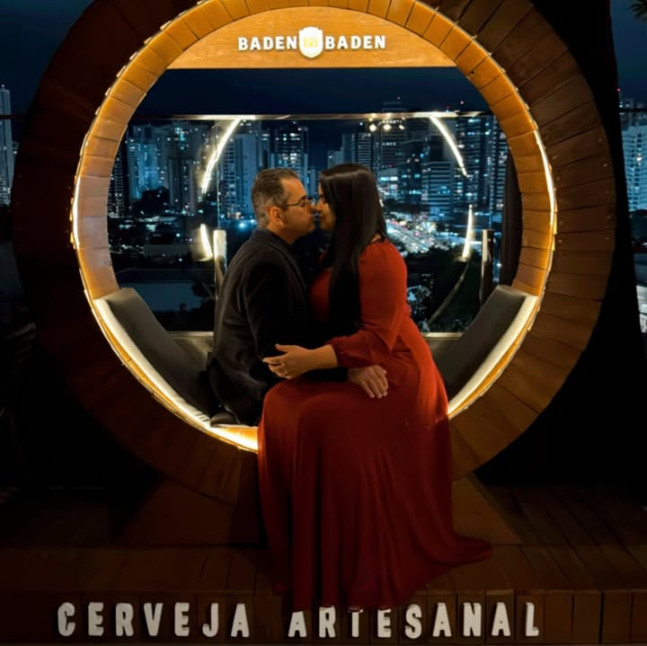 E foi uma noite incrível recomendo legal e acolhedor agradável, familiar, @boussolerooftop