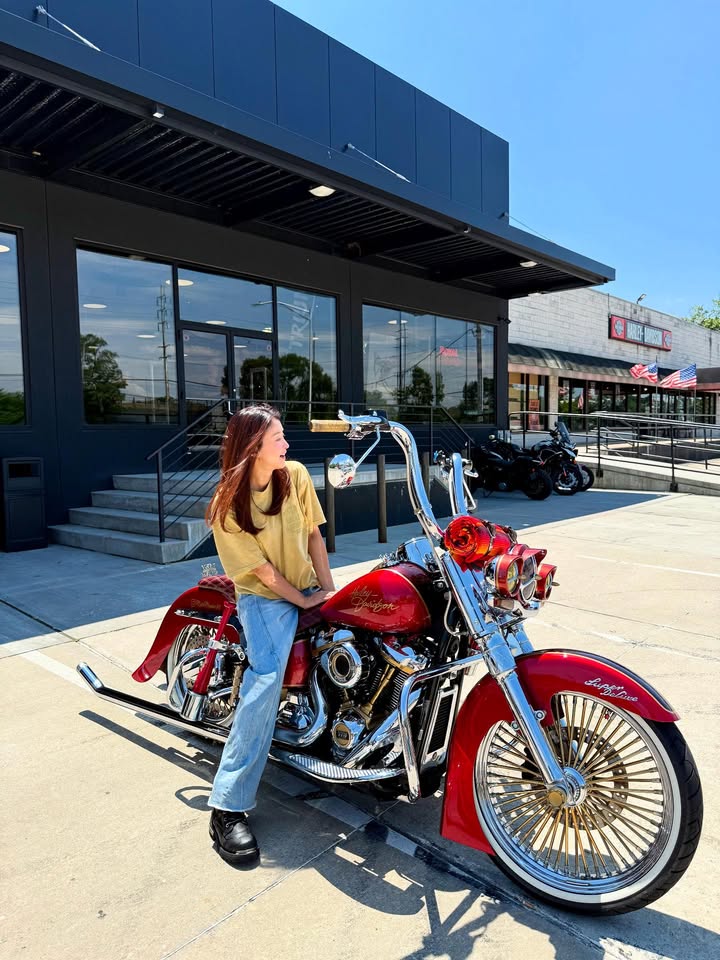 @harley.korea ๐๏ธโค๏ธโ๐ฅ
๋ฏธ์ฟก์์ ํ ๋ฆฌ ํ๋ฌ ๋ ํธ ์๋ฃ๐บ๐ธโจ๐
๊ฒ์ ์ ํป๋ณด์ด๋ ๋ ๋ฉ์ง์ง ์๋์??ใ
ใ
ใ
๊ทธ๋ฆฌ๊ณ ๋จ์ข
๋ ํ ๋ฆฌ ๋๋ญ์คํ๊ณ ๊ธฐ๋
์ฌ์ง ใ
ใ
ใ
์ฌ๊ธฐ๋ ์คํ ๋ฐ์ด๊ฐ ๋ชจ๋ ๋๋ก๋ฅผ ๋ฌ๋ฆด ์ ์์ด์โจ๊ณ ์๋๋ก๋ก ๋ฌ๋ฆฌ๋ ๊ธฐ๋ถ์ด ๋๋ฌด ์ข๋ค์์์์์๐ฅ๐ฅ๐ฅ
๋ฏธ๊ตญ์์ ์์ฐจ๊ฒ!!!!! ๋ผ์ด๋ฉ ํฌ์ด ํด๋ณผ๊ป์โค๏ธโ๐ฅ๊บํ๐๏ธ๐๏ธ๐๏ธ
@harleydavidson_asia