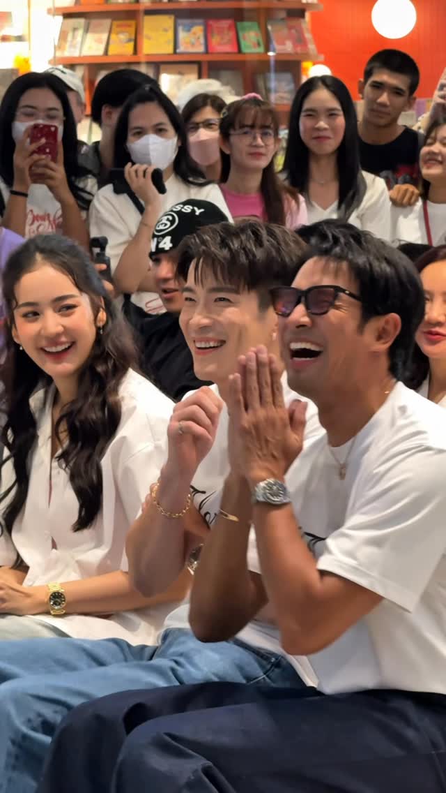 Alekbow X Tueslove X Ejan รอติดตามกิจกรรมดีๆ มีเมื่อไหร่จะแจ้งให้ทราบโดยไวค่ะ ! 🤗❤️