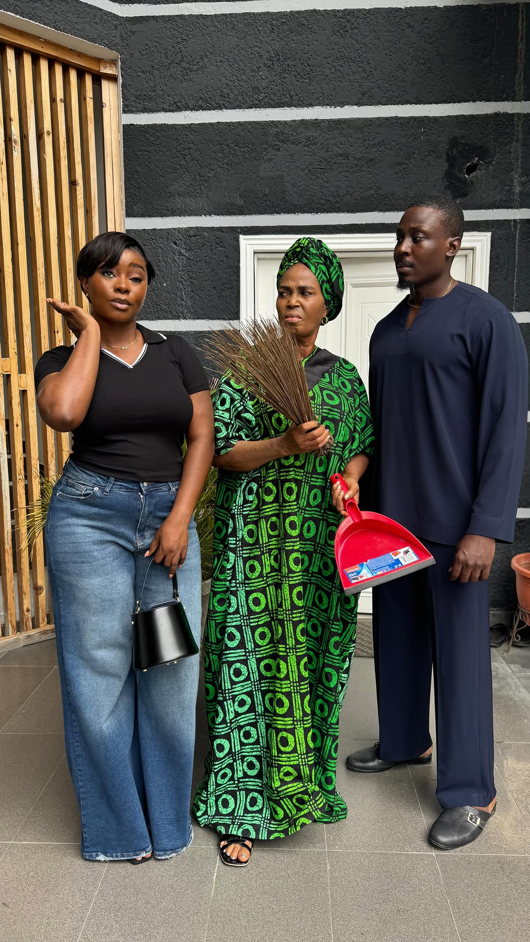 She came to chill. She left with broom lashes. 😭
Risky meets mama… and it’s not giving mother-in-love 💀
This episode is WILD.🚨THE CLEANER is live on YouTube! 😳😭Watch now on YouTube! 🎬🔥
Risky’s OutFit @theglammaniac_style
#RiskySeries #NewEpisode #NigerianDrama
