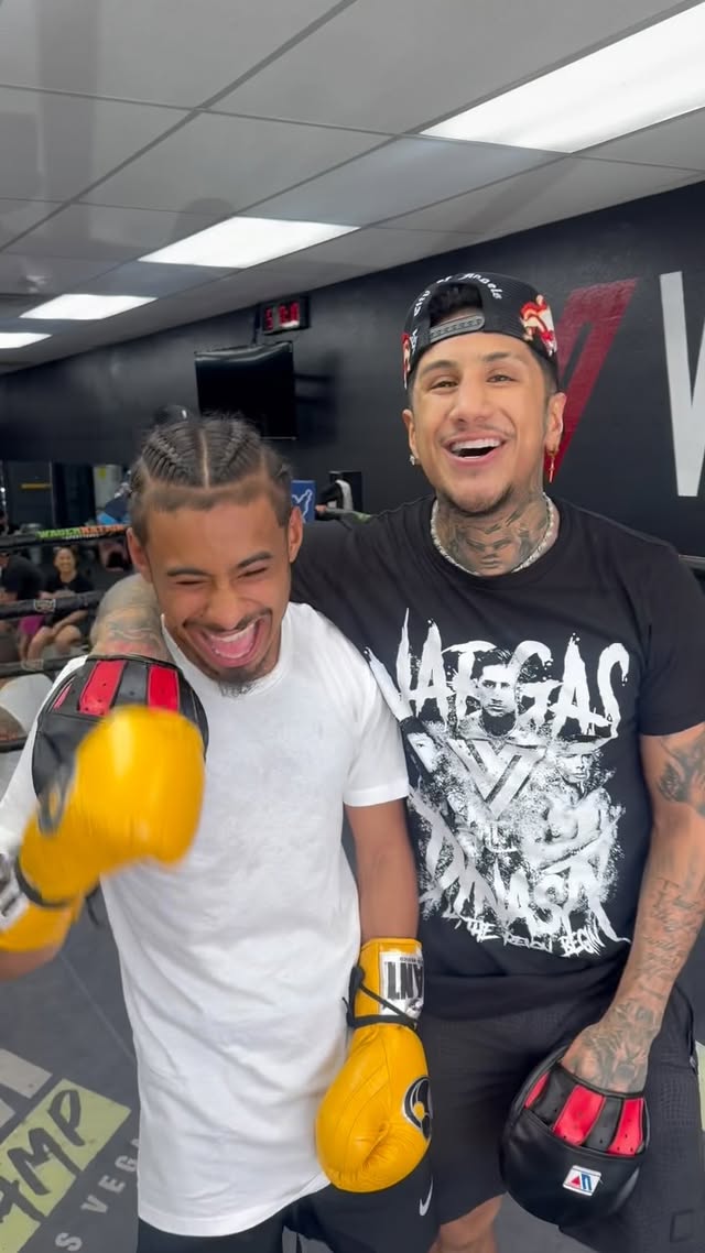 NEWMAN X VARGAS DYNASTY
Yall ain’t ready for this YouTube 🤫🔥🔥
@juliannewman4
@thenewmanfamily