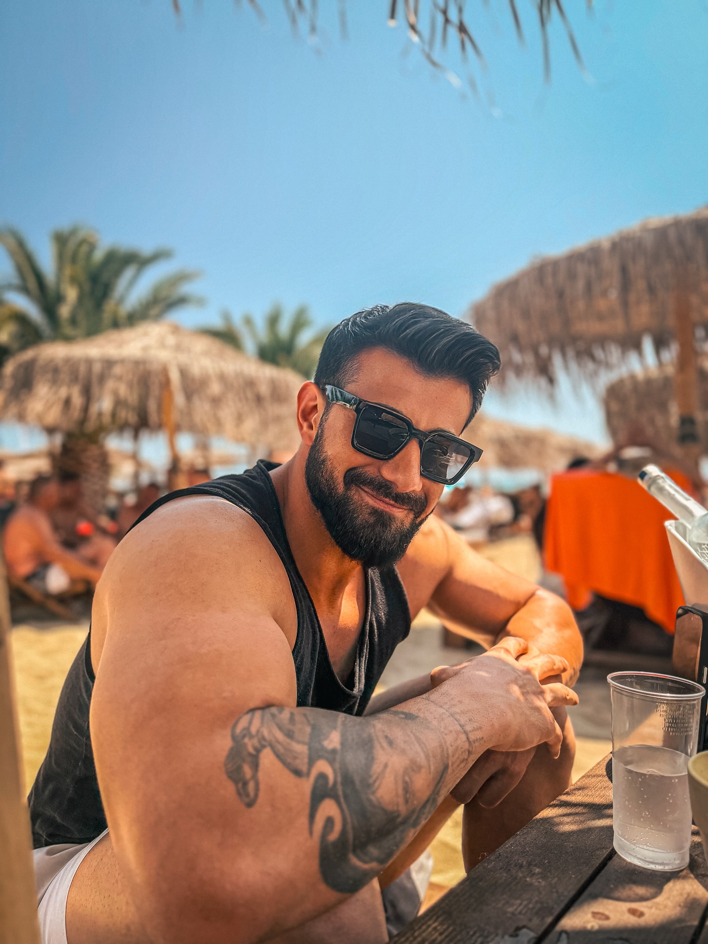 📍 Greece | Summer Vibes ☀️
Sun, sea, and soul at peace. This is what summer feels like.🌴🍹
-
#GreeceVibes #SummerInGreece #BeachLife #IslandMood #SunKissed #TravelMore #OceanView #TannedAndChill #MuscleAndSun #VacationModeOn #ViralReels #FitTravel #AestheticVibes #GreekSummer #summergoals