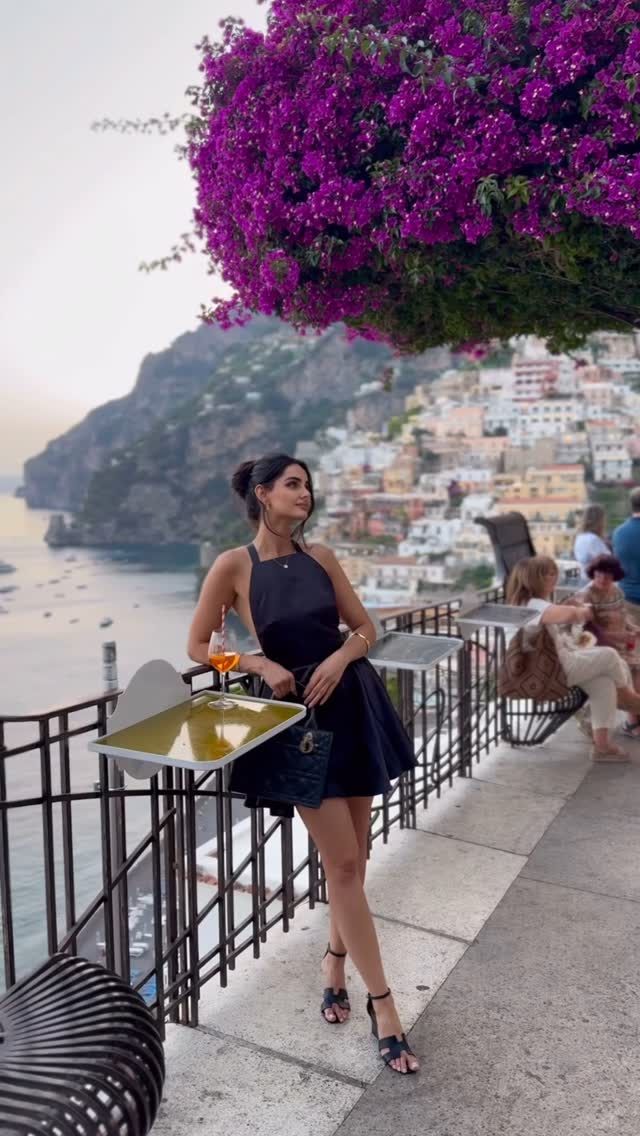 A day in #Positano 🍋.
.
.
#amalfi #Italy #summer #summervibes