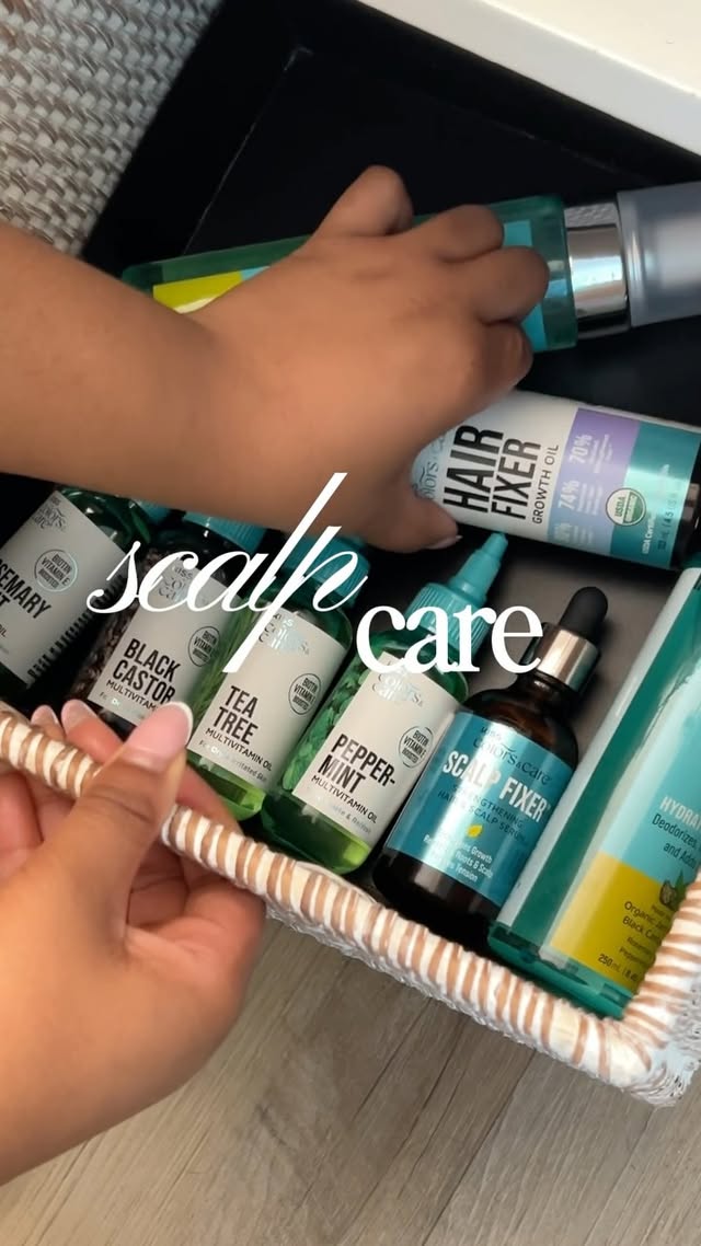 Cause baby, scalp care is a non-negotiable over here! 😌✨ For post braid care, you need to try our Fixer Trio for scalp hydration, tension relief, and targeted hair growth!
When to use:
Spot Fixer - can be used once a week to target areas with hair loss
Hair Fixer - can be used daily to reduce dryness and help promote thicker, stronger hair growth.
Scalp Fixer - can be used daily or as needed to relieve tension, reduce buildup and reduce scalp irritation.
#hairgrowth #growthserum #growthoil #hairoil #hairserum #hairfixer #spotfixer #scalpfixer #fixertrio #healthyhairfixationtrio #kisscolorsandcare