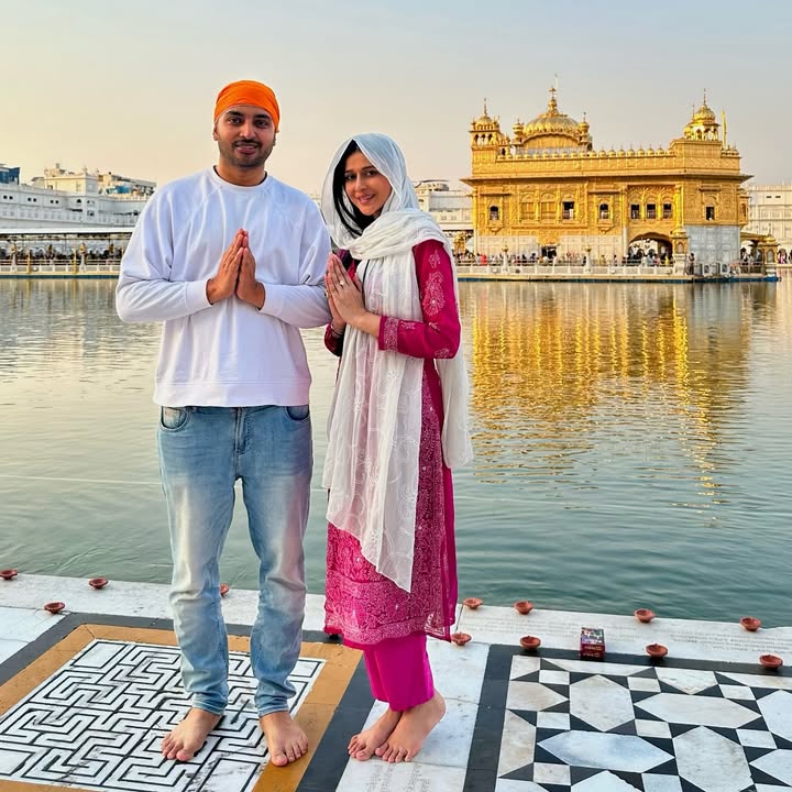 Jis da Sahib daryaav ho ve, ohnu ki dasey kinna ditta ae.
#mishikkachaurasia #punjab #amritsar #goldentemple #happygurupurnima