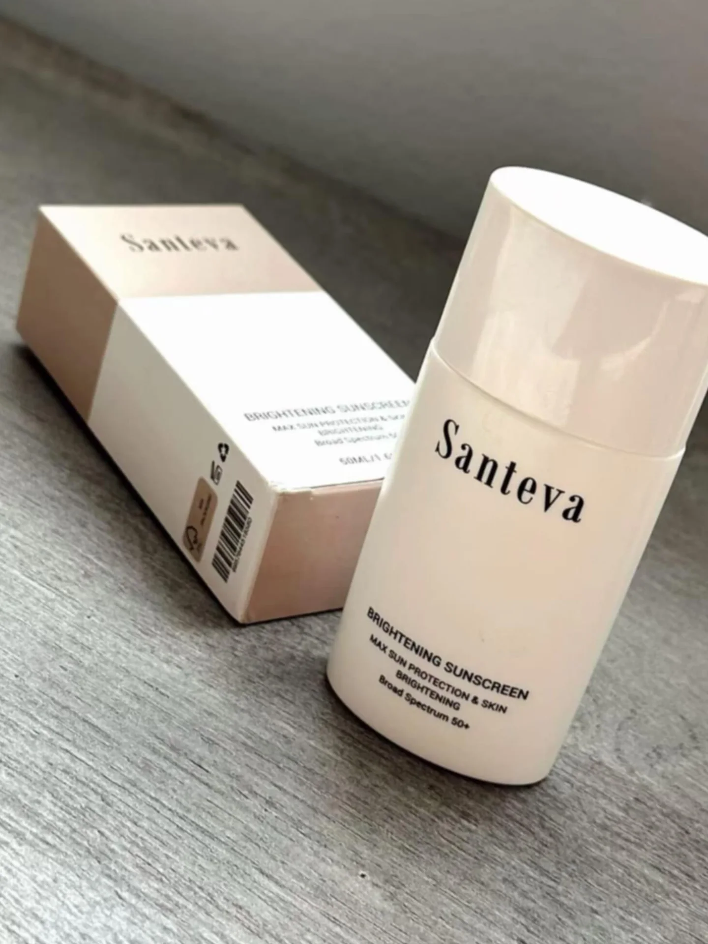 Glowing skin starts with protection—and our Brightening Sunscreen does more than just block the sun. 🌞
It helps reduce blemishes, brown spots, and signs of premature aging while leaving your skin soft, smooth, hydrated, and beautifully even-toned.
👉 Protect and perfect your glow—shop now at santeva.com!
#santeva #santevabeauty #organicskincare #skinbrightening #hyperpigmentation #crueltyfree