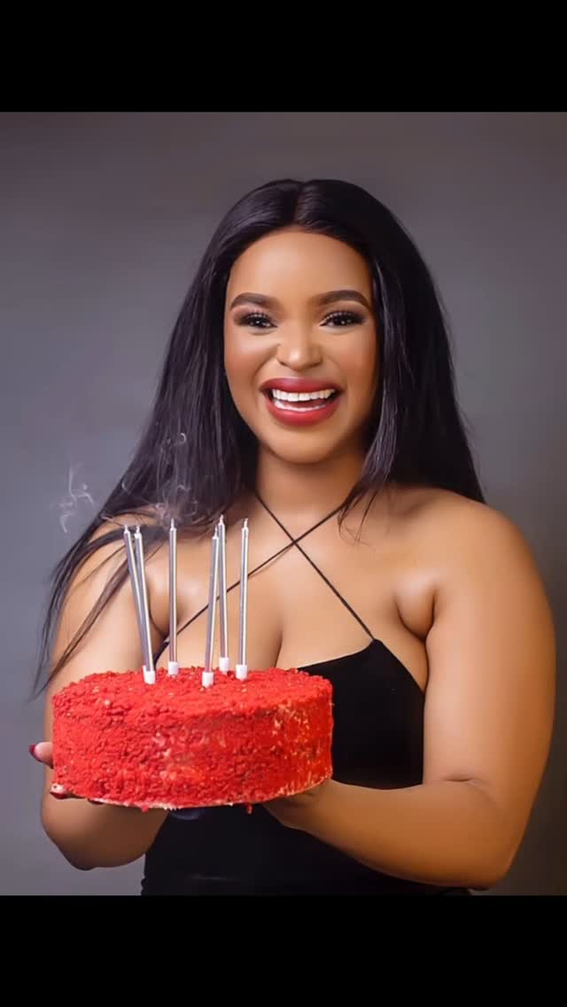 '
Happy Birthday to Queen Mbali!
🌟Miss Bachelorette South Africa 2022🌟
@nkazimbanjwa
#birthdayqueen