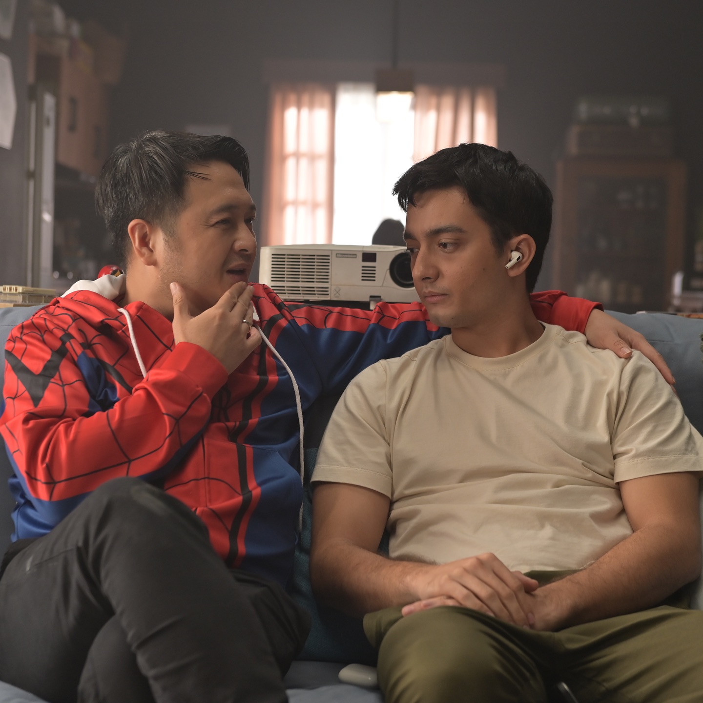 Diawal sempet ngalamin kesulitan menemukan karakter K. tapi karena dibantu dia, semua proses terasa jauh lebih mudah. terimakasih atas proses pembentukan K yang sangat indah dan menjadi pendengar yang luar biasa, ini jadi salah satu project yang melekat di hatikuuu . Didnt just find a new partner but i found a true friend 🫶
